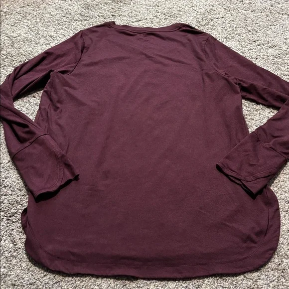 Athleta Uptempo Long Sleeve Shirt size XL - Picture 4 of 7